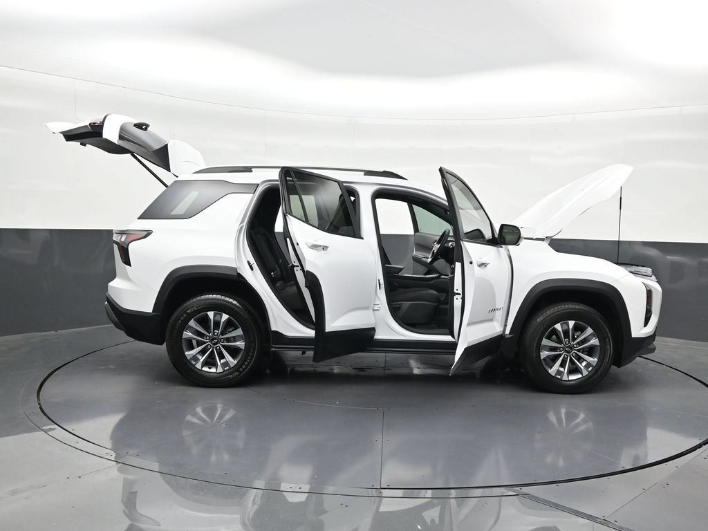 Used 2025 Chevrolet Equinox LT w/ Safety and Technology Package FWD image 36