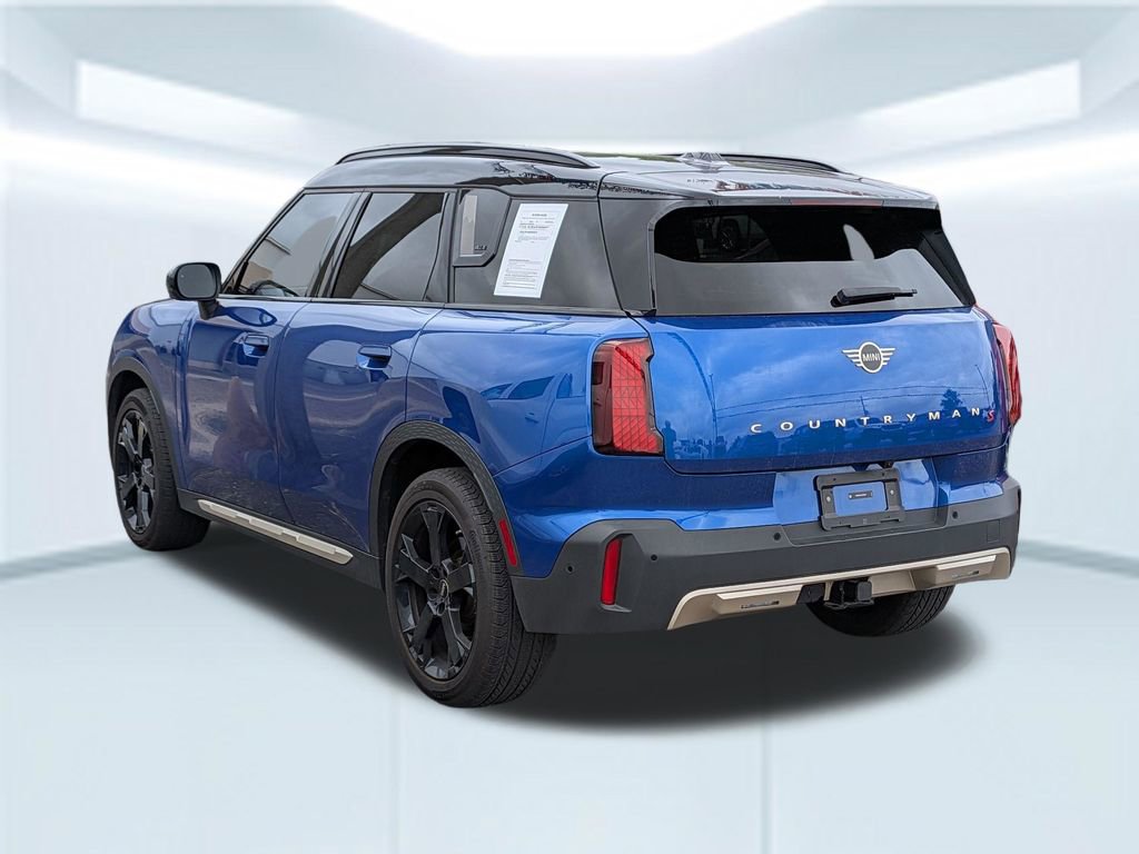 Used 2025 MINI Cooper Countryman S w/ Comfort Package Max image 2
