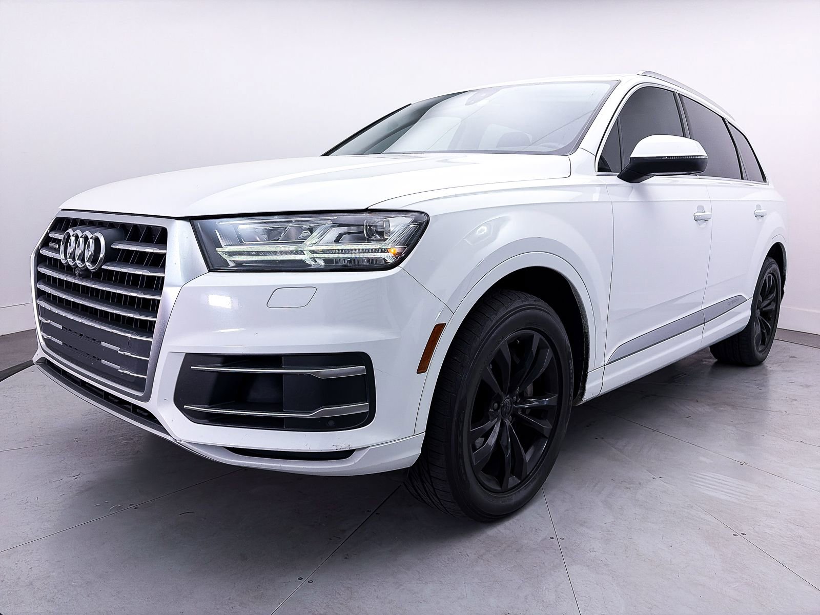 Used 2019 Audi Q7 3.0T Premium Plus AWD/4WD image 9