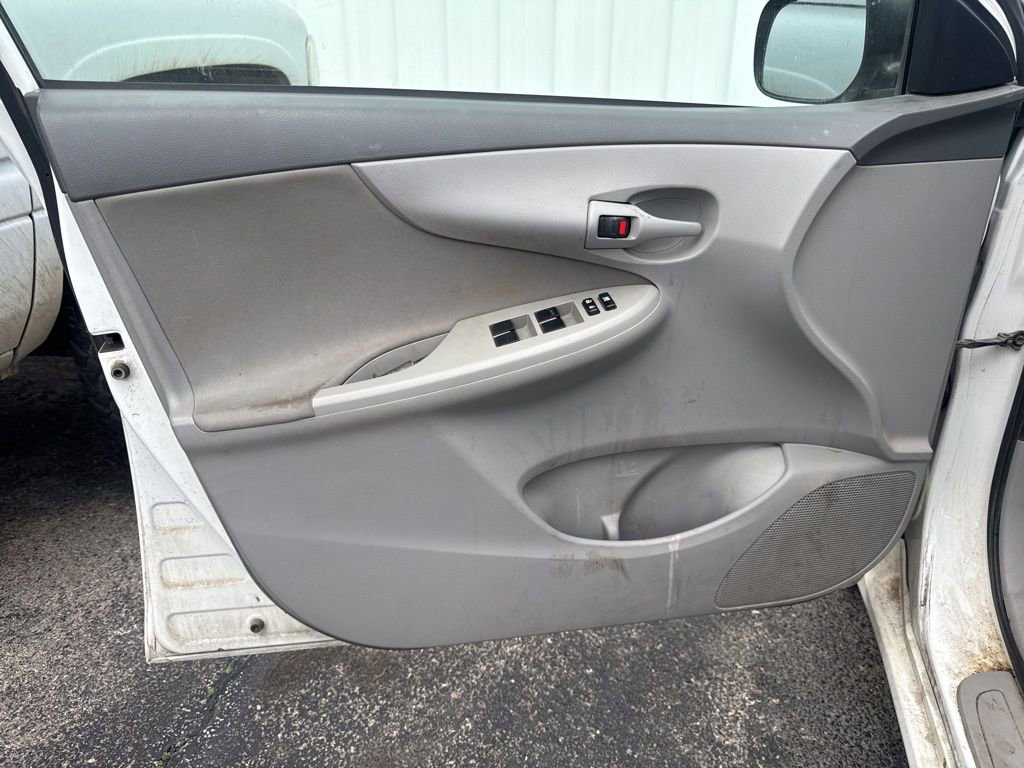 Used 2009 Toyota Corolla LE image 8