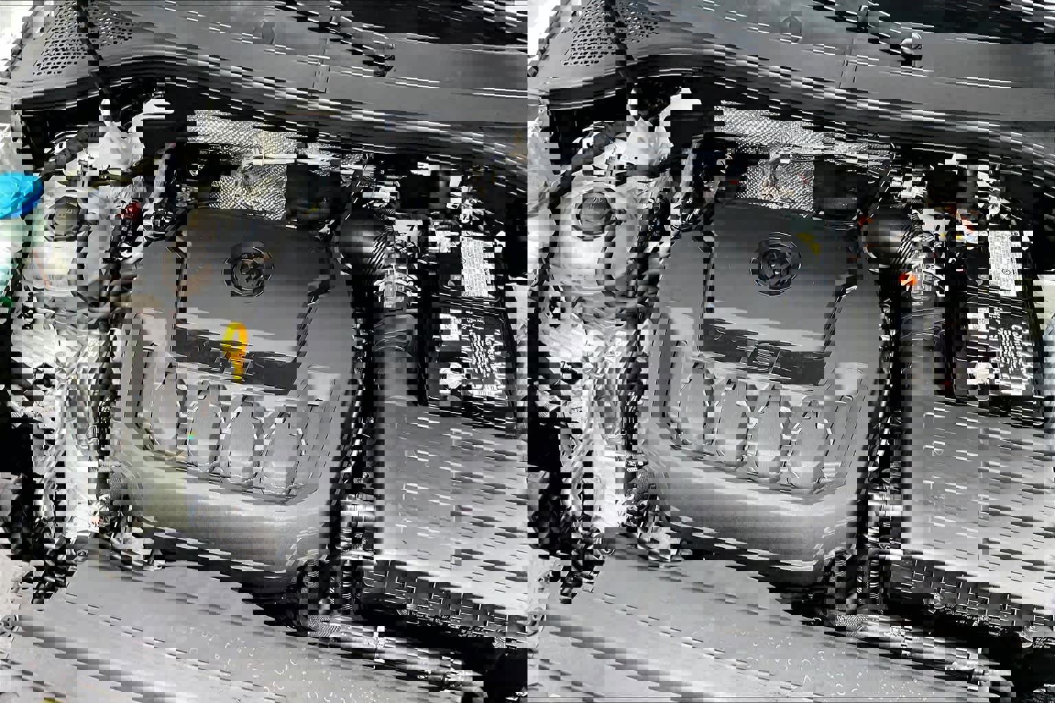 Used 2018 Volkswagen Tiguan SEL Premium image 30