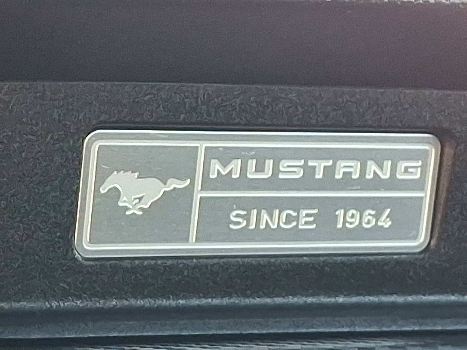 Used 2017 Ford Mustang Convertible image 24