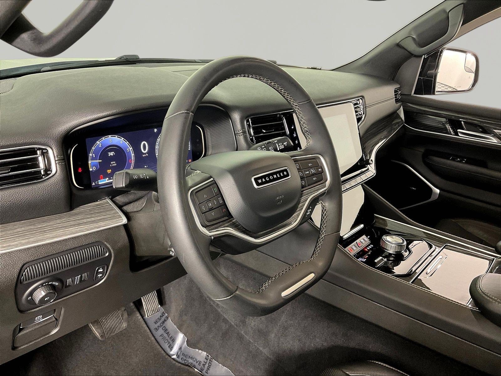 Used 2022 Jeep Wagoneer Series II AWD/4WD image 17
