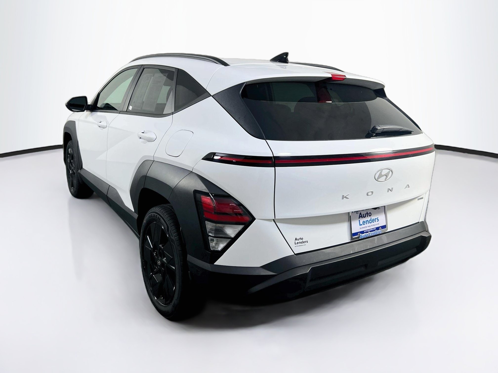 Used 2024 Hyundai Kona SEL w/ Convenience Package AWD/4WD image 7