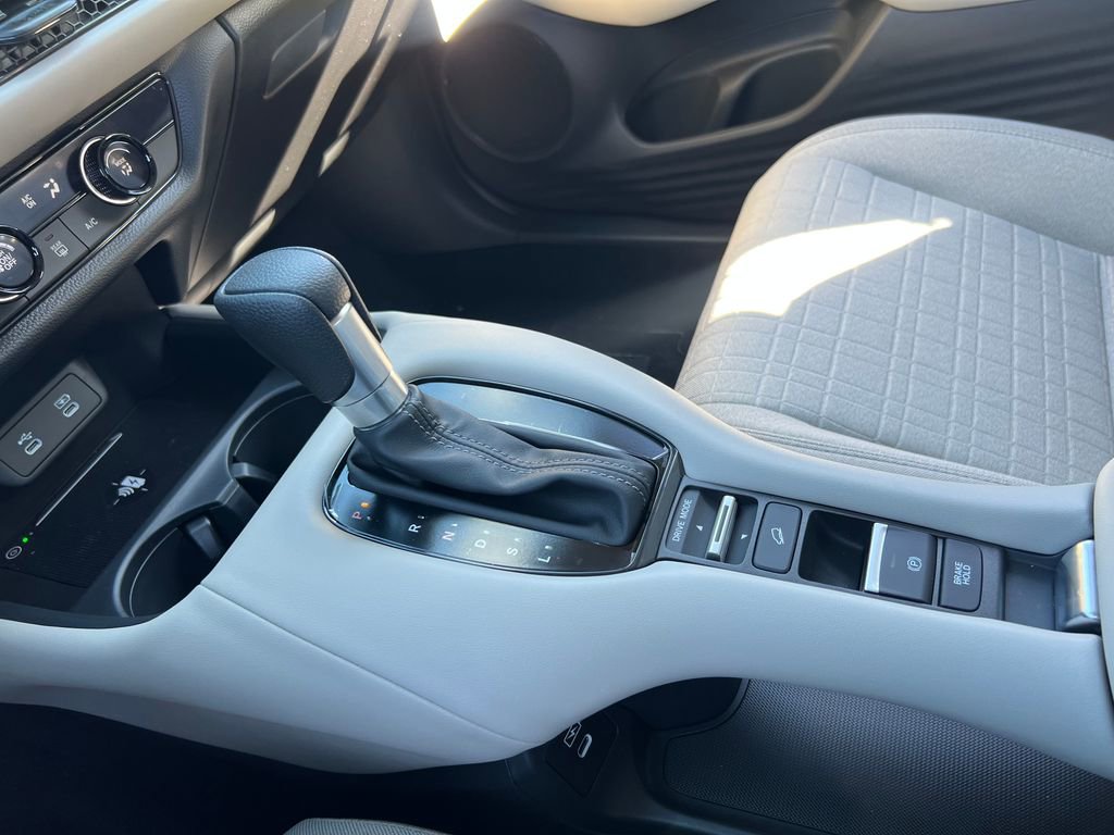 Used 2026 Honda HR-V LX image 32