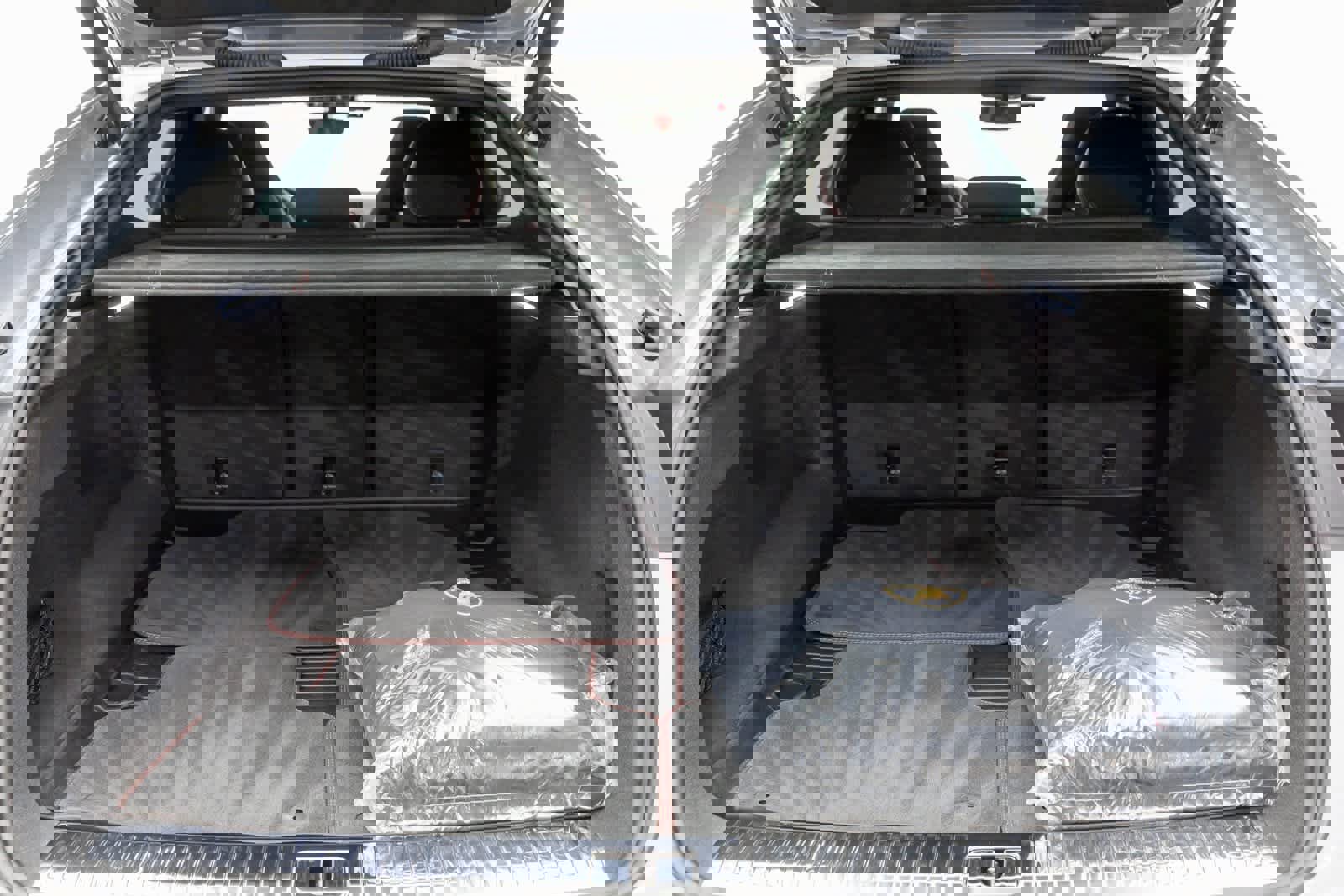 Used 2024 Lamborghini Urus Performante image 47