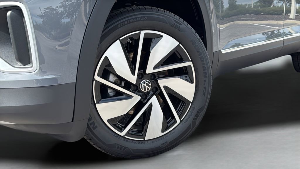 New 2026 Volkswagen Atlas SEL image 18