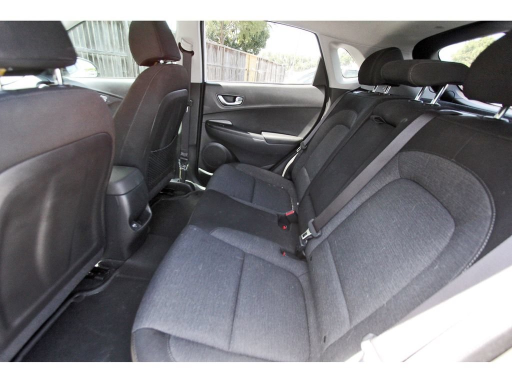 Certified 2023 Hyundai Kona SE w/ Cargo Package FWD image 14