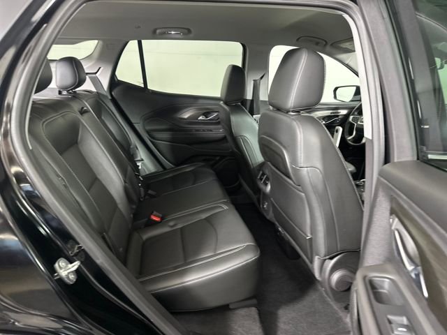Used 2022 GMC Terrain SLT w/ Elevation Edition image 27
