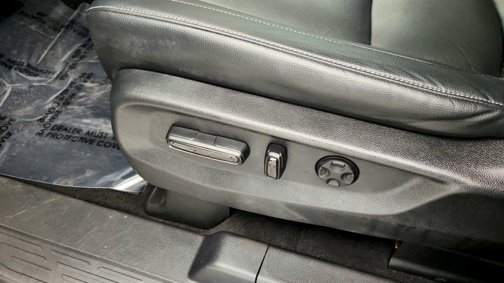 Used 2023 Honda Odyssey Touring image 12