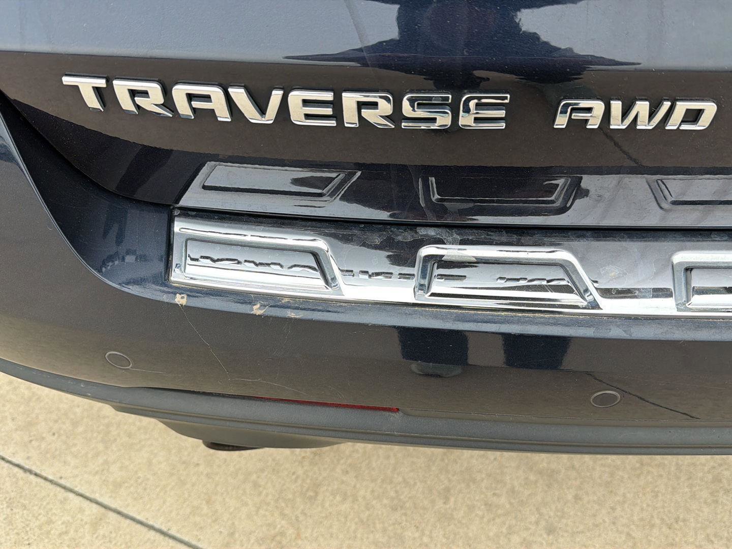 Used 2017 Chevrolet Traverse Premier AWD/4WD image 34