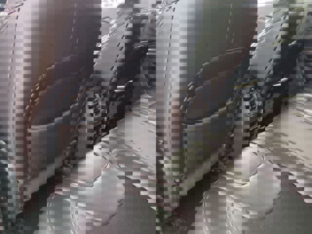 Used 2019 Jeep Cherokee Latitude Plus image 19