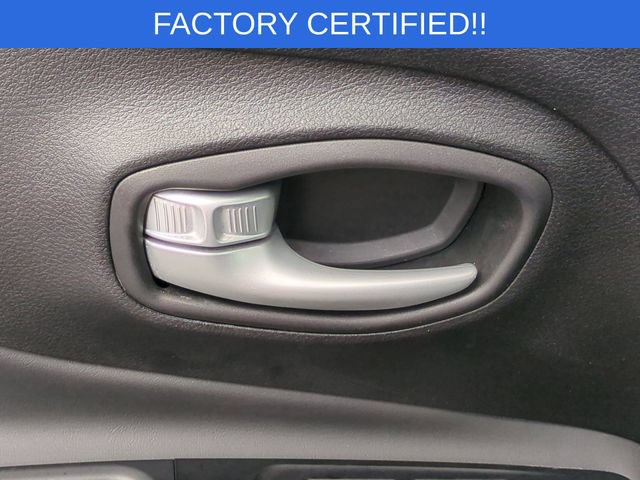 Certified 2023 Jeep Renegade Trailhawk AWD/4WD image 13