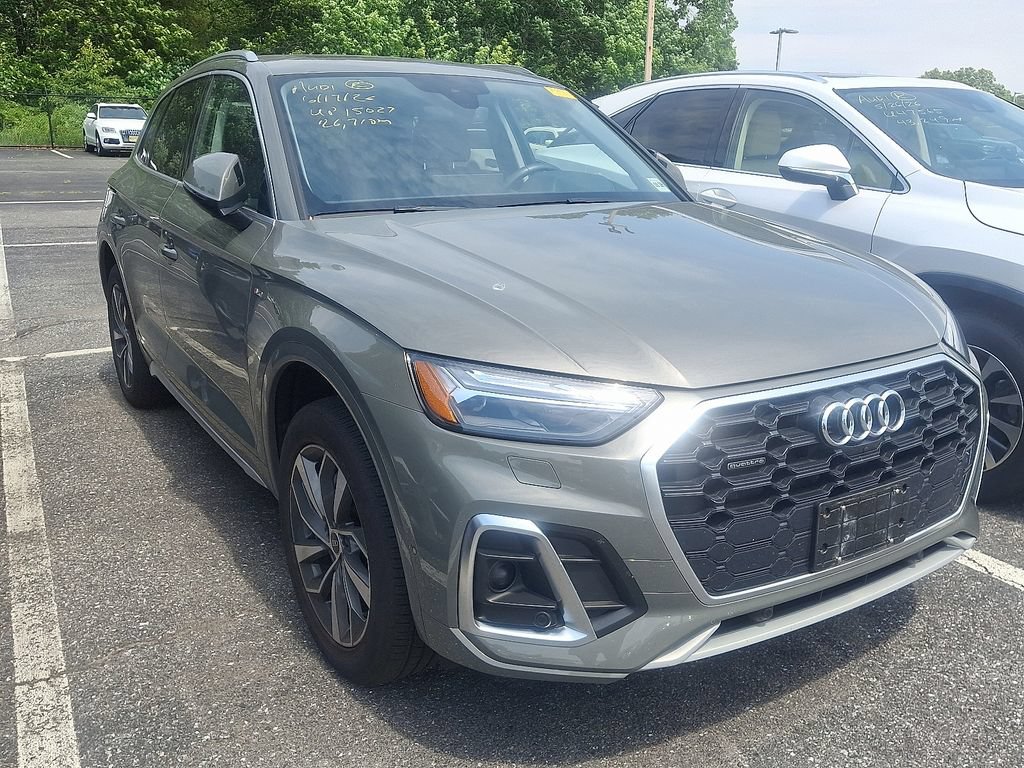 Used 2024 Audi Q5 2.0T Prestige w/ Prestige Package AWD/4WD image 3