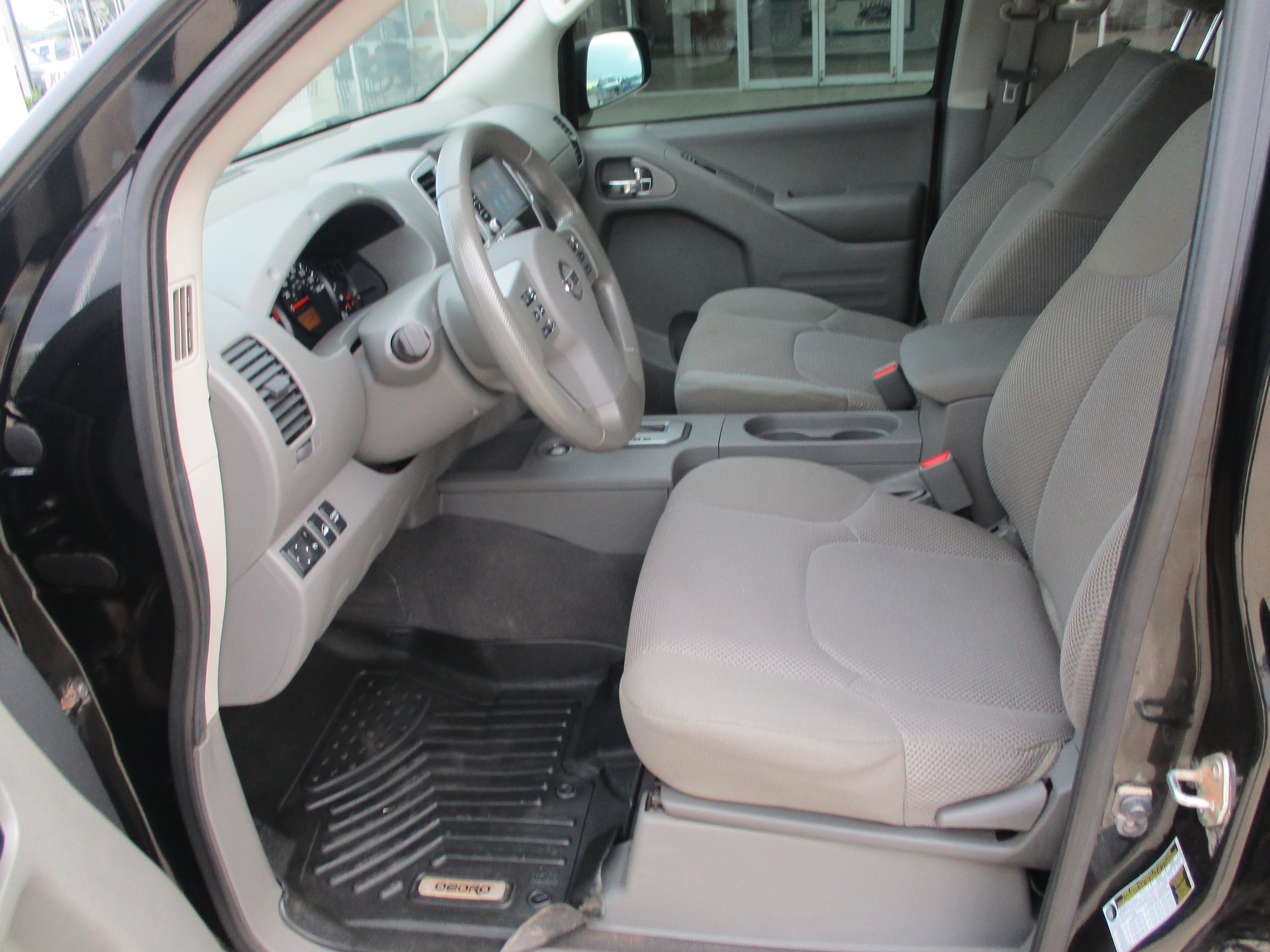 Used 2021 Nissan Frontier SV AWD/4WD image 4