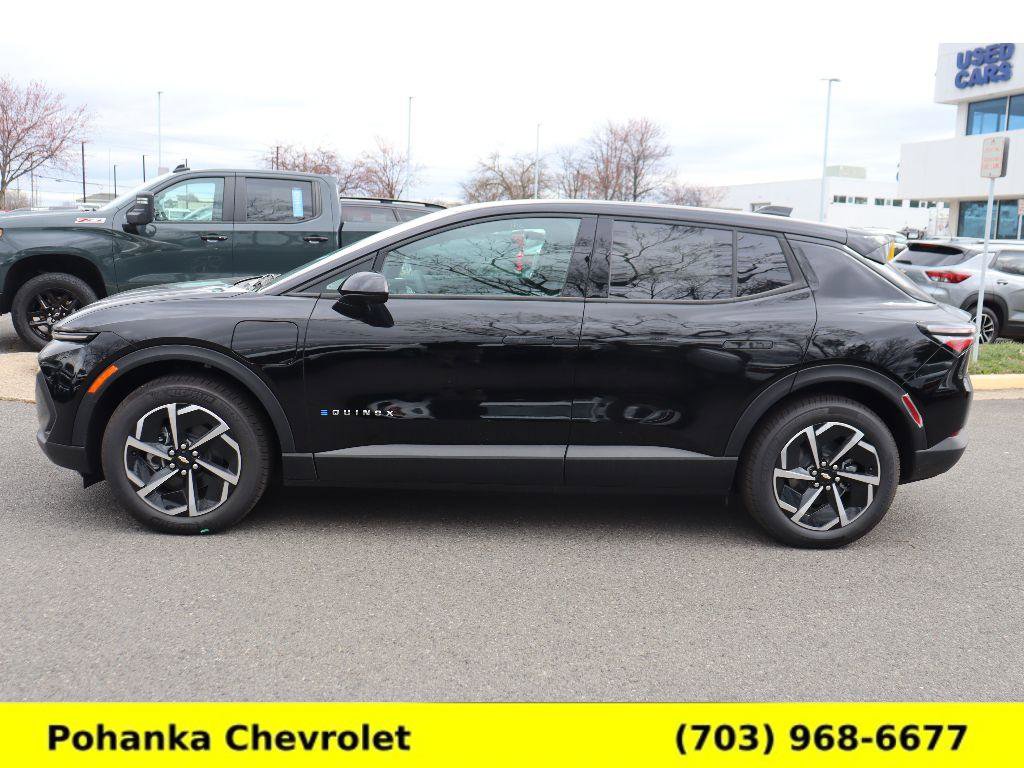 New 2026 Chevrolet Equinox EV LT w/ Comfort Package FWD image 4