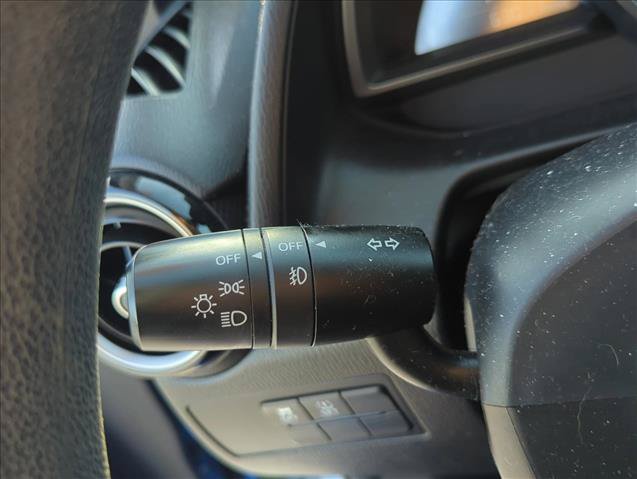 Certified 2019 Toyota Yaris LE FWD image 14