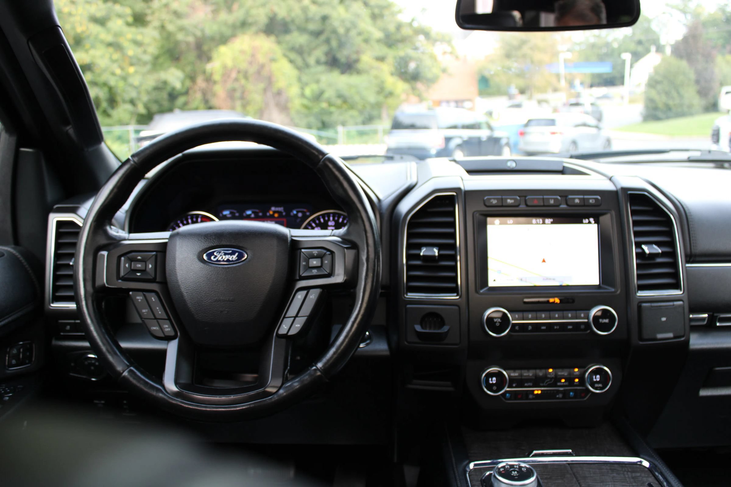 Used 2019 Ford Expedition Max Limited w/ Equipment Group 302A AWD/4WD image 15