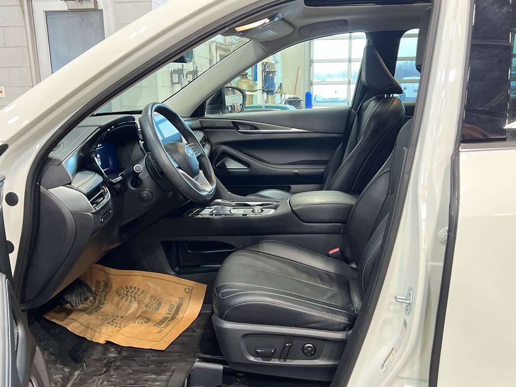 Used 2024 INFINITI QX60 Luxe AWD/4WD image 12