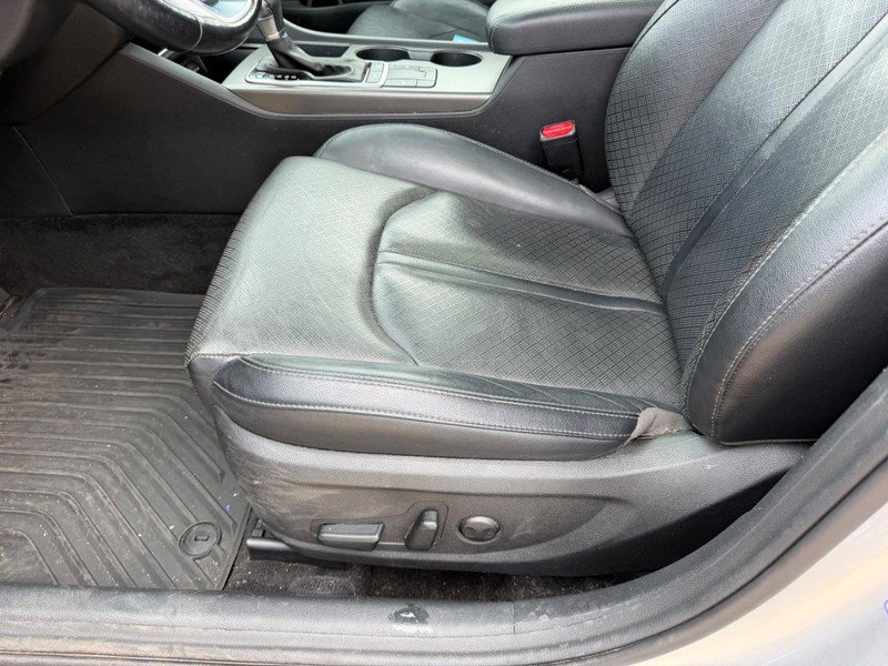 Used 2020 Kia Optima SE w/ Paint Protection Package FWD image 19