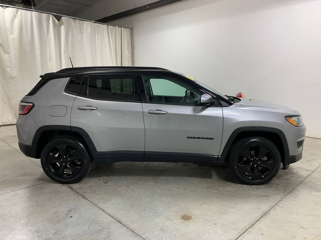 Used 2019 Jeep Compass Altitude image 28