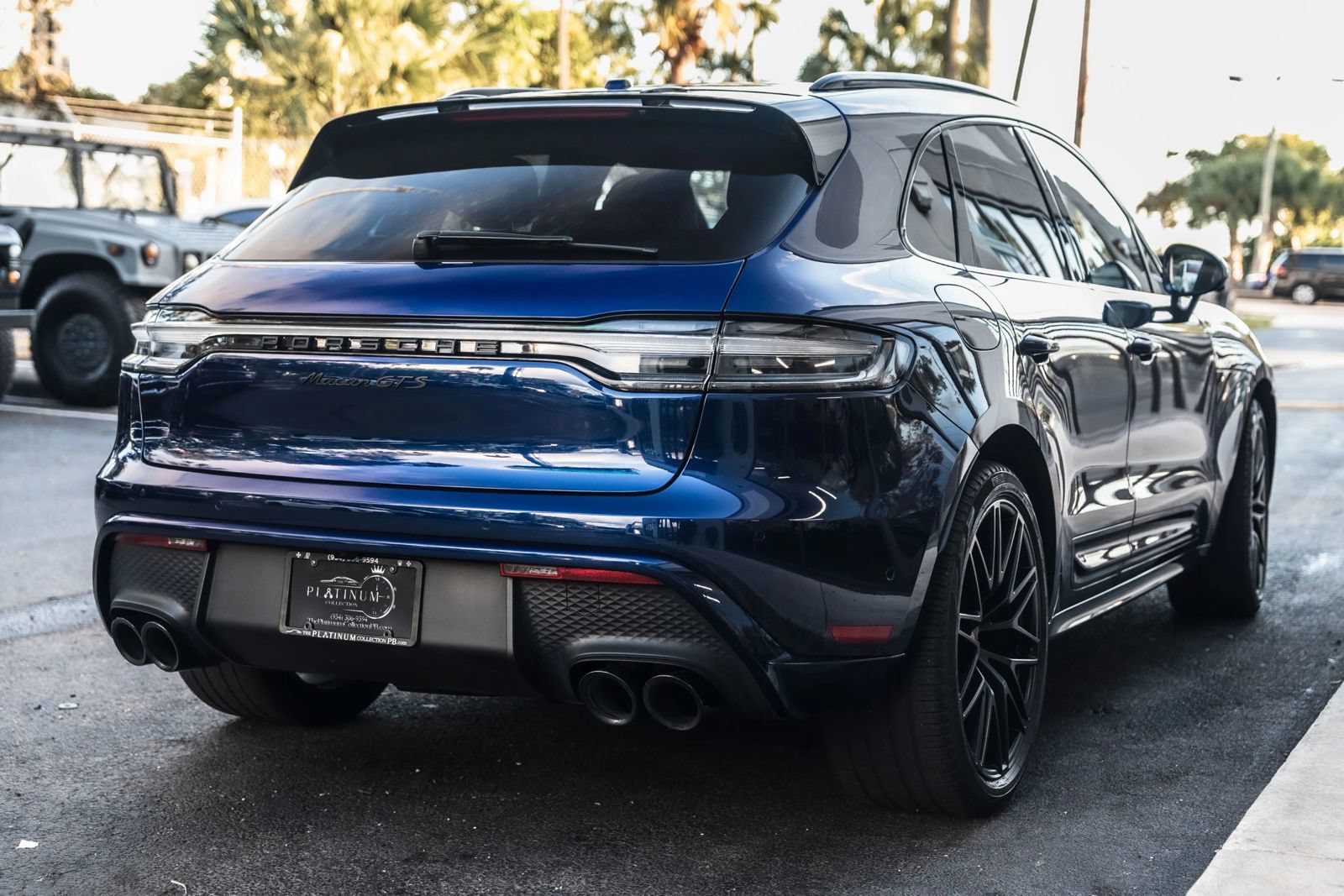 Used 2022 Porsche Macan GTS AWD/4WD image 12