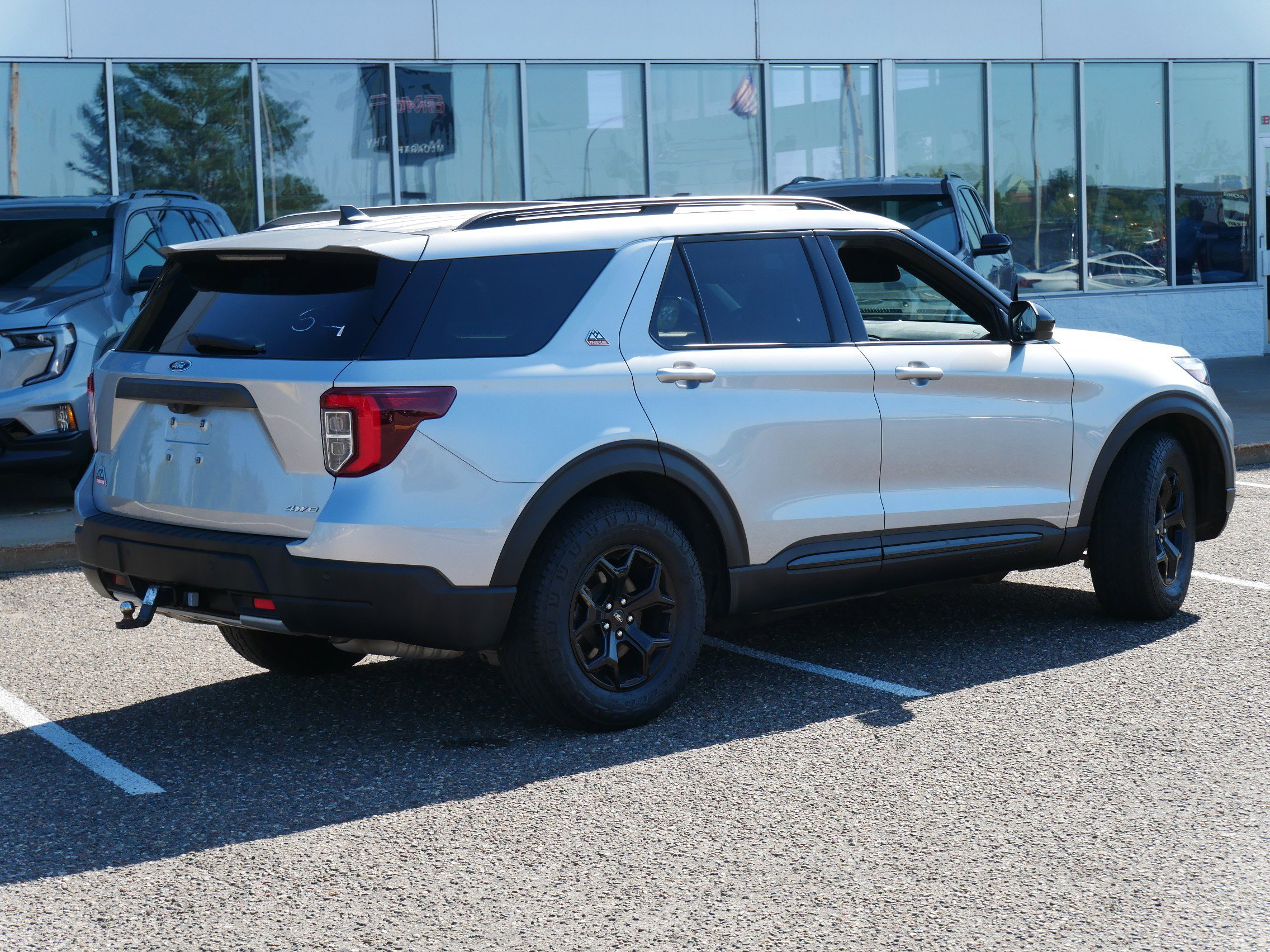 Used 2023 Ford Explorer Timberline w/ Timberline Technology Package image 3
