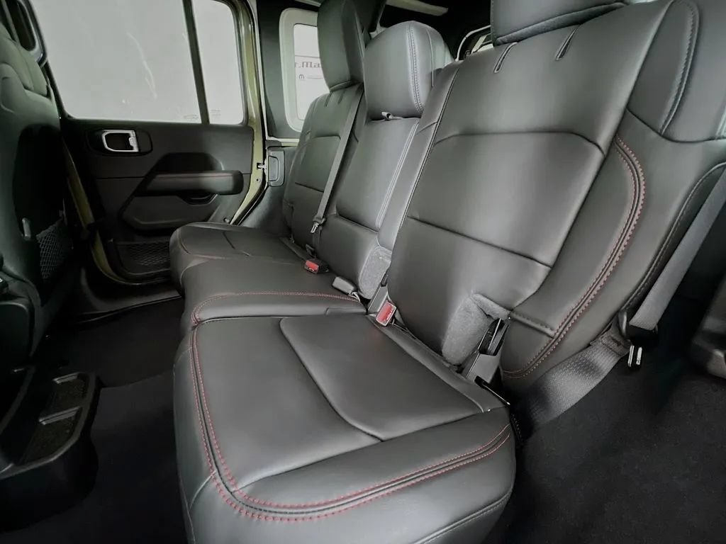 New 2026 Jeep Wrangler Unlimited Rubicon AWD/4WD image 25