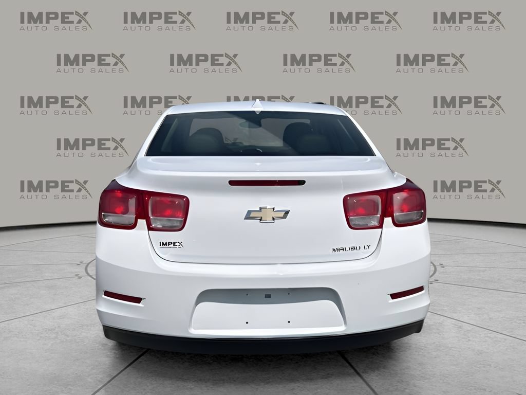 Used 2013 Chevrolet Malibu LT FWD image 4