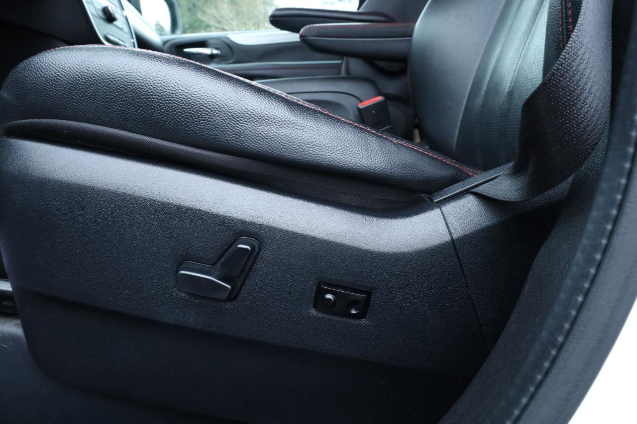 Used 2020 Dodge Grand Caravan GT image 27