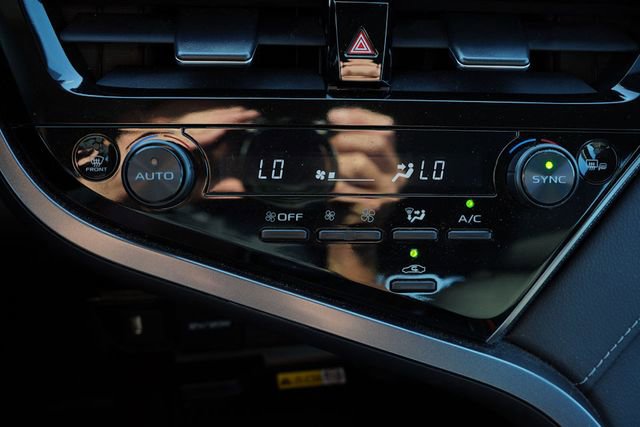 Used 2024 Toyota Camry XSE image 23