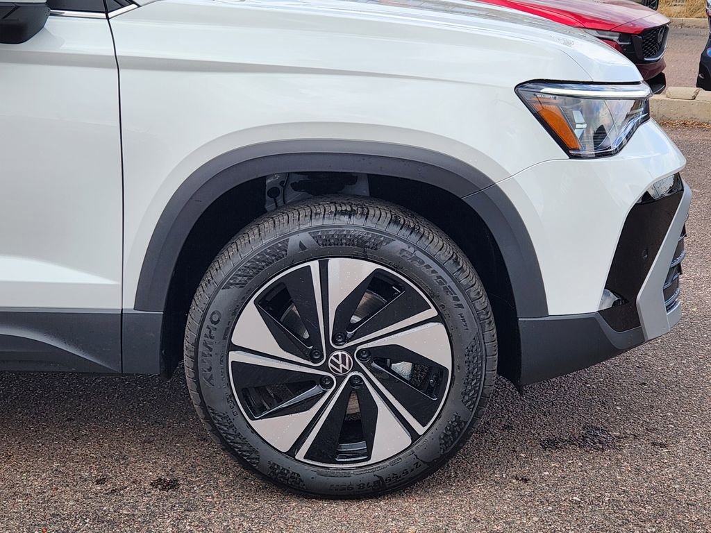 New 2026 Volkswagen Taos SE AWD/4WD image 29