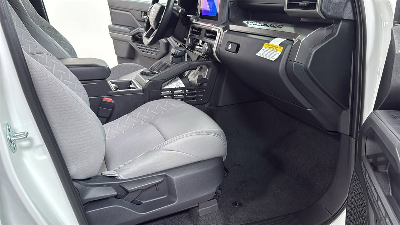 New 2026 Toyota Tacoma SR5 image 18