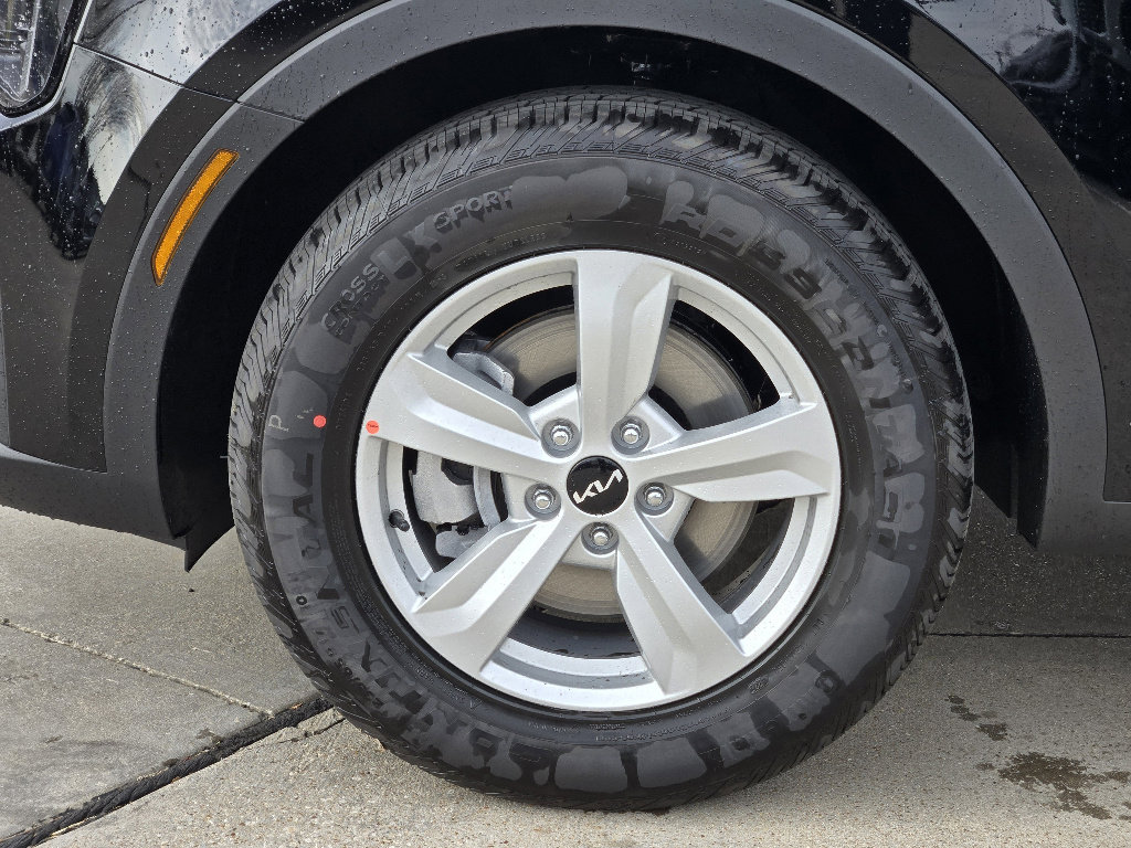 New 2026 Kia Sorento LX image 8