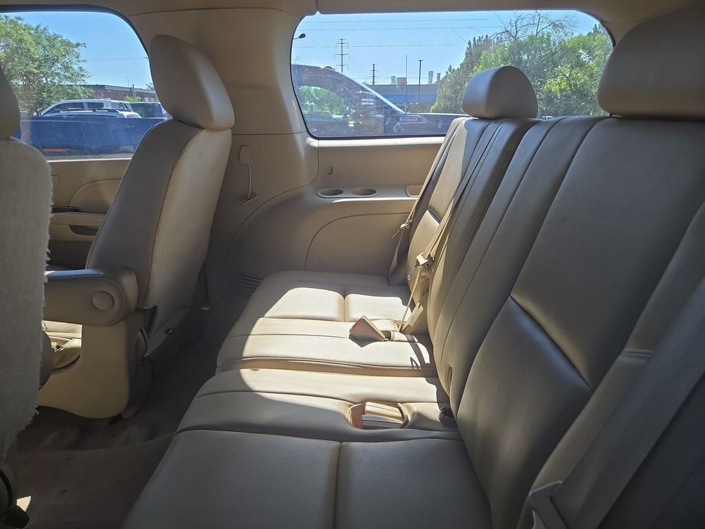 Used 2014 Cadillac Escalade ESV Premium AWD/4WD image 9