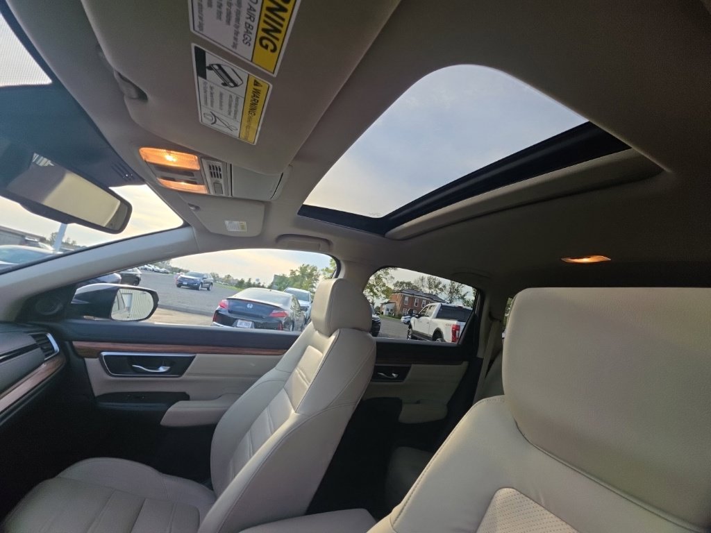 Used 2018 Honda CR-V Touring image 14