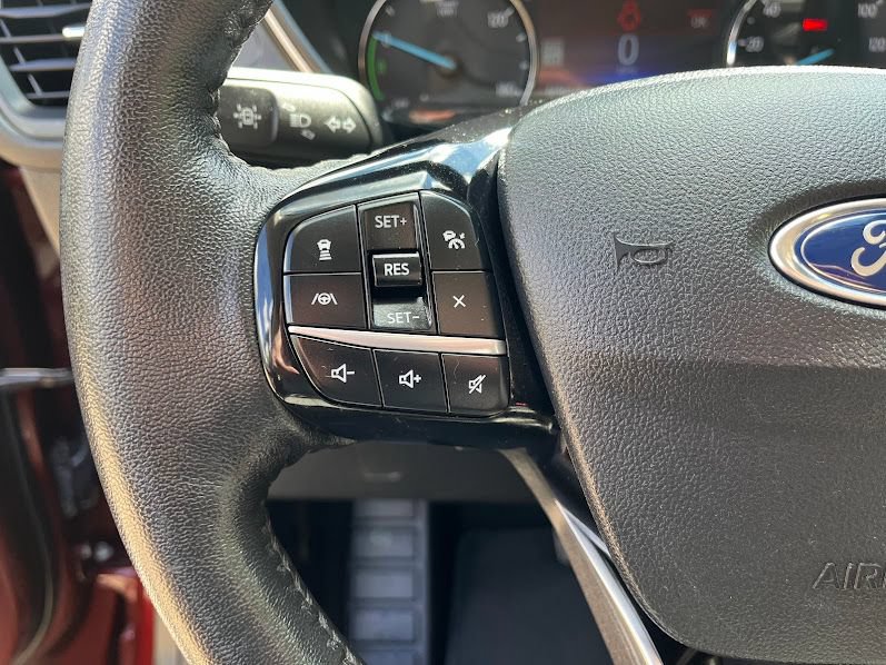 Used 2021 Ford Escape SE w/ Convenience Package FWD image 14