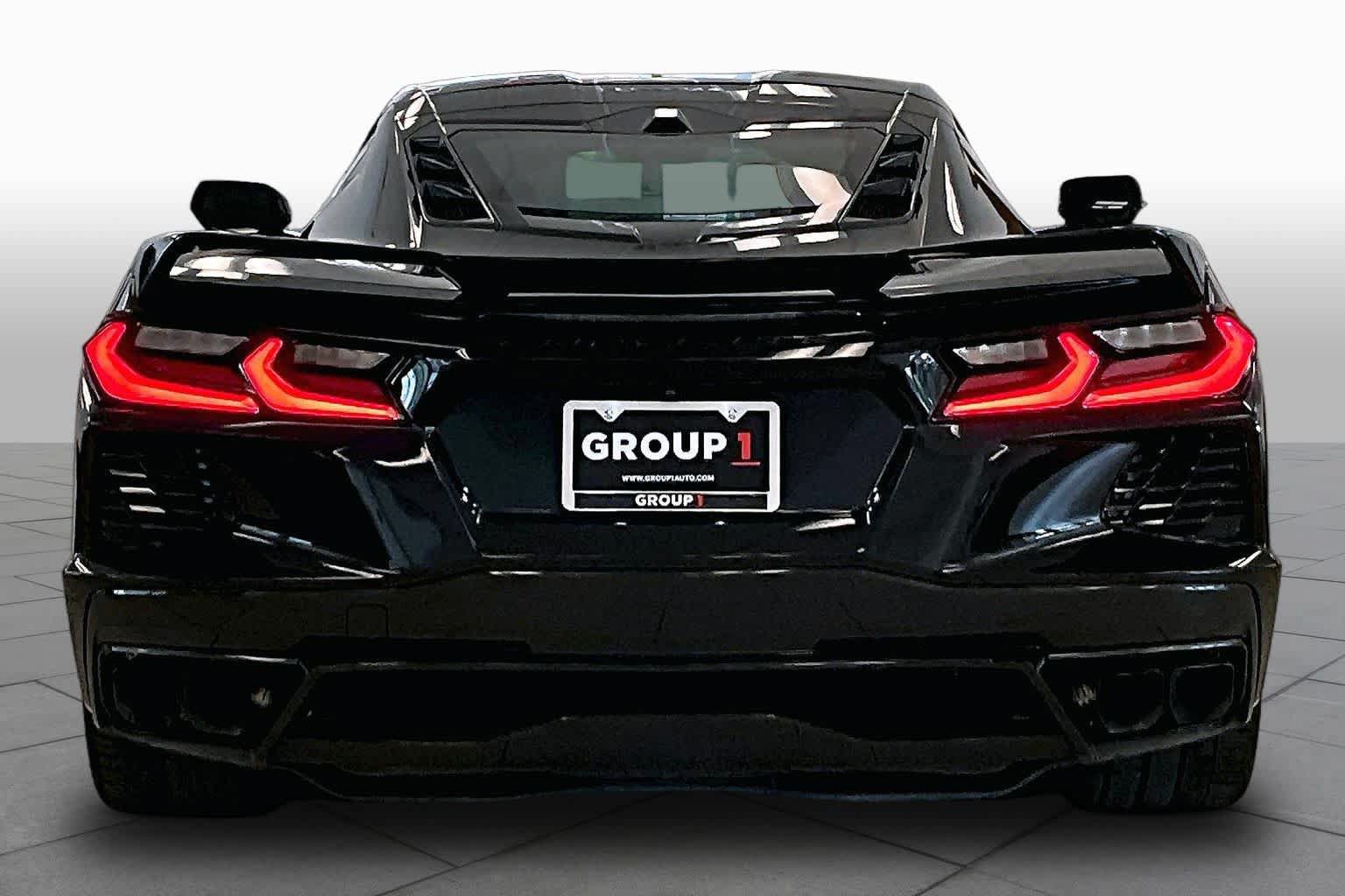 Used 2024 Chevrolet Corvette Stingray Premium Cpe w/ Z51 Performance Package RWD image 4
