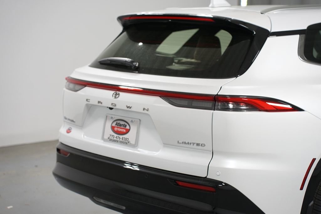 New 2026 Toyota Crown Signia AWD/4WD image 9