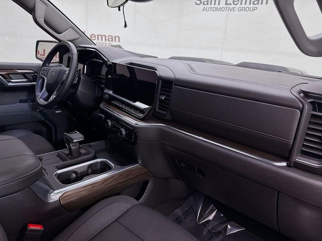 Used 2024 Chevrolet Silverado 1500 LT Trail Boss w/ Convenience Package II image 33