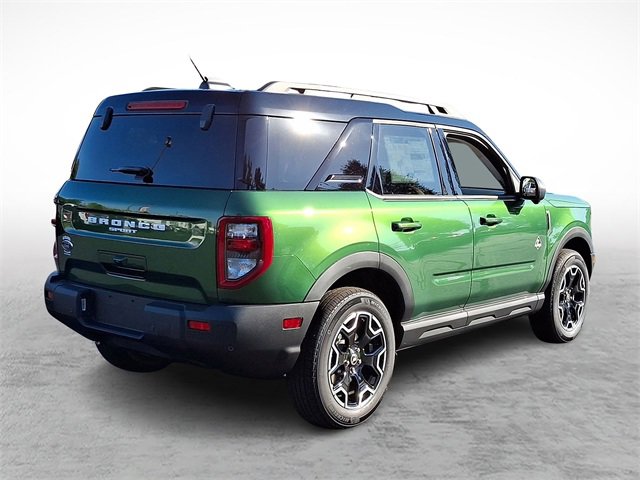 New 2025 Ford Bronco Sport Outer Banks image 4