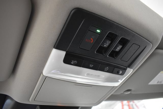 Used 2023 Nissan Rogue SL AWD/4WD image 39