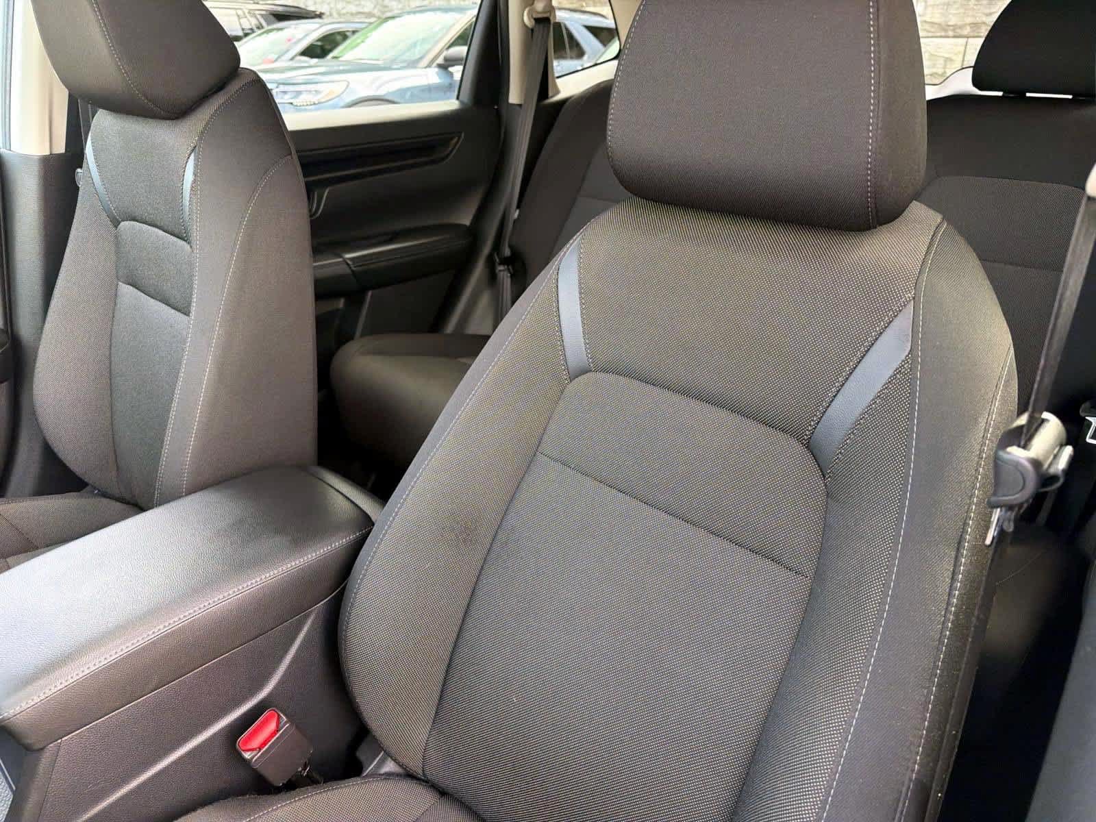 Used 2025 Honda CR-V EX image 18