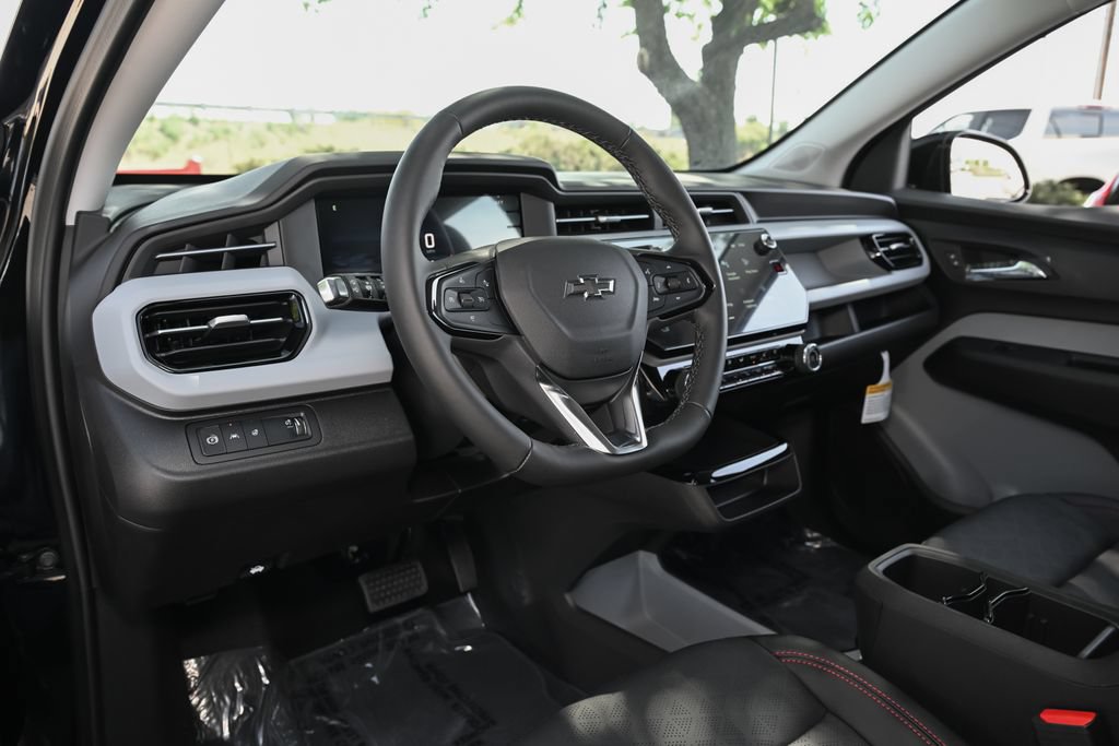 New 2027 Chevrolet Bolt RS FWD image 15