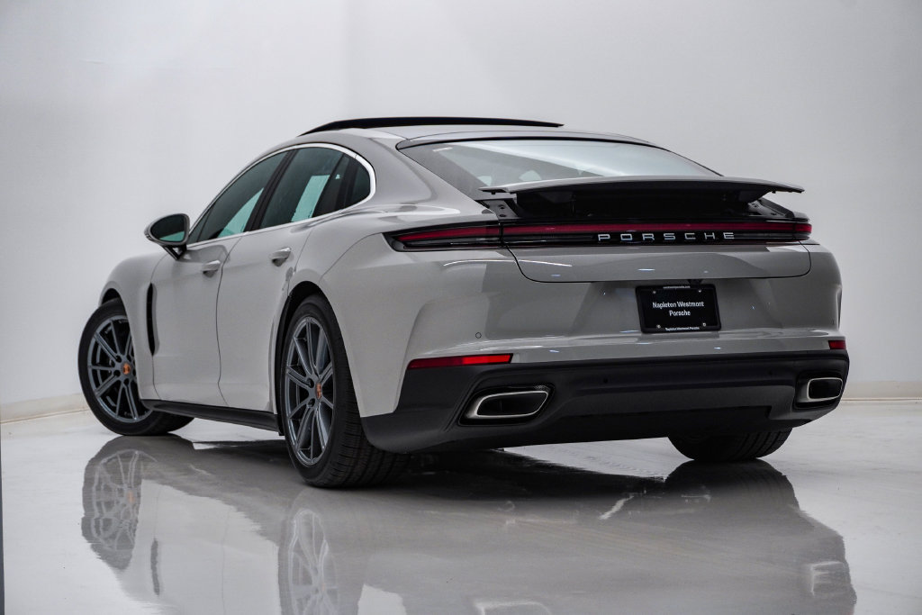 New 2026 Porsche Panamera 4 AWD/4WD image 3