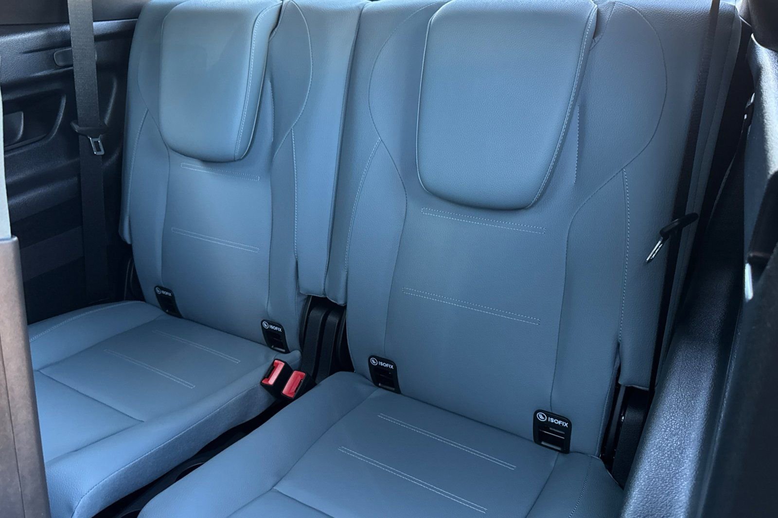 New 2026 Mercedes-Benz GLB 250 image 36