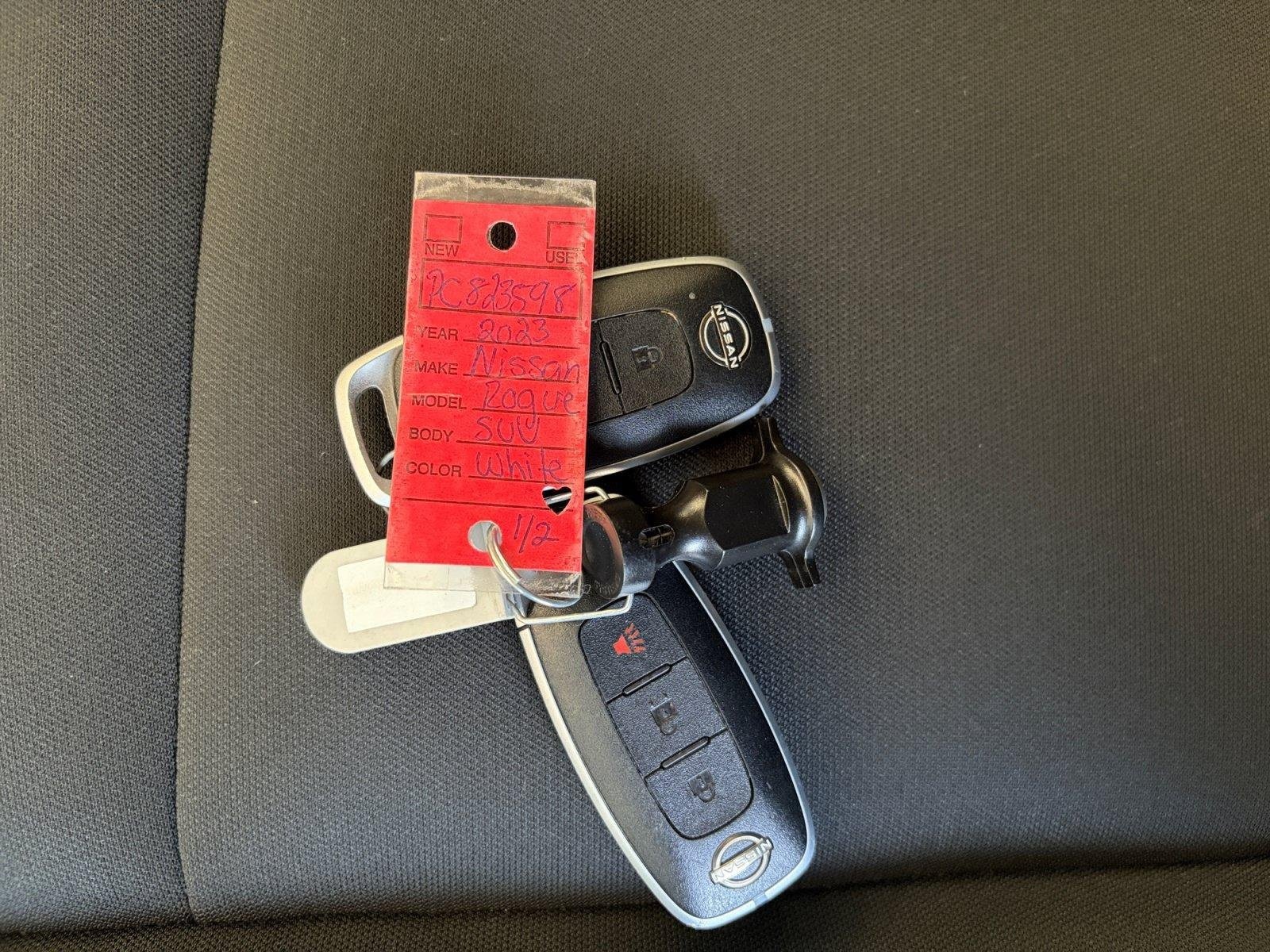 Used 2023 Nissan Rogue S FWD image 26