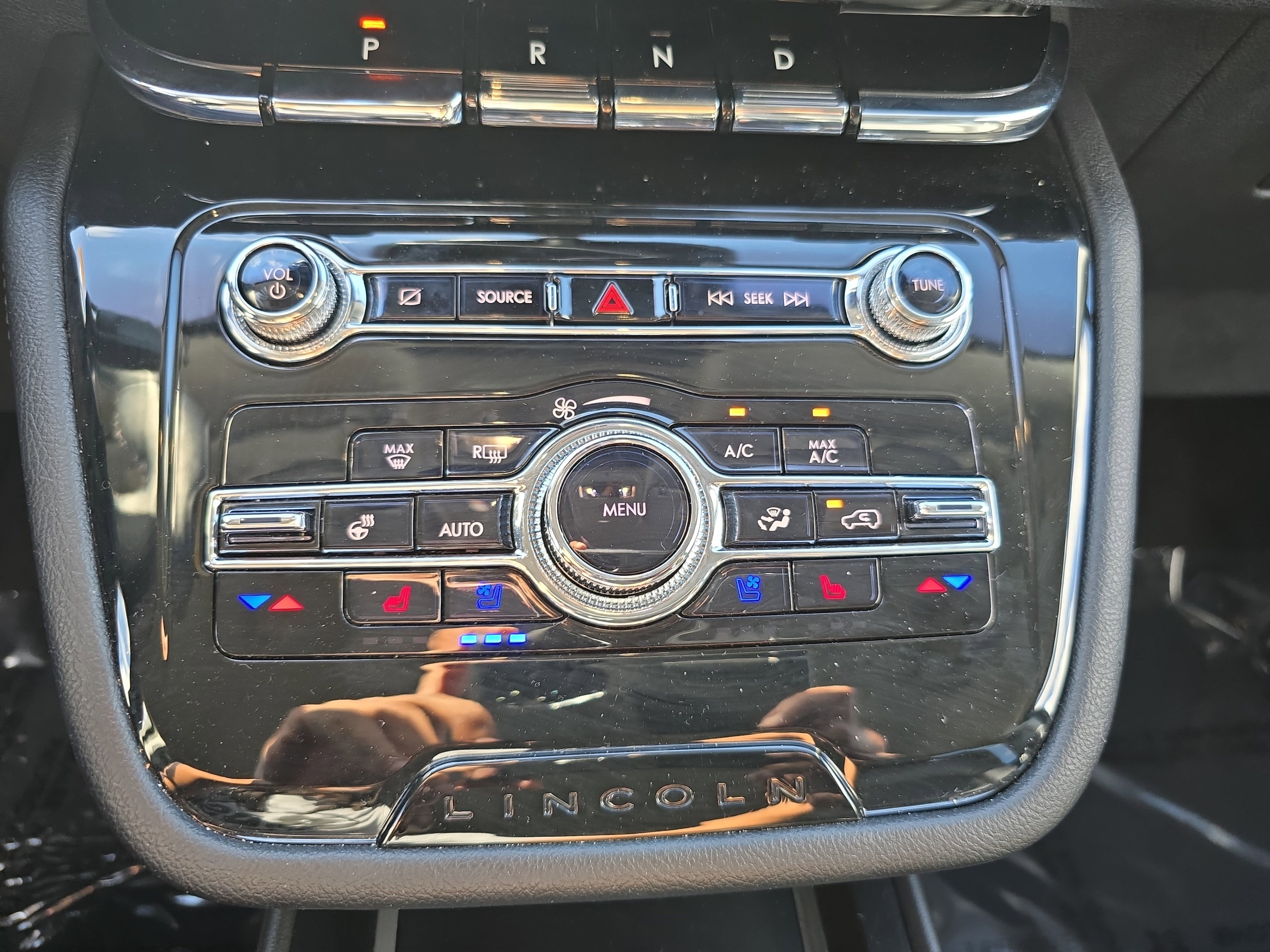 Certified 2022 Lincoln Corsair AWD w/ Equipment Group 101A image 20