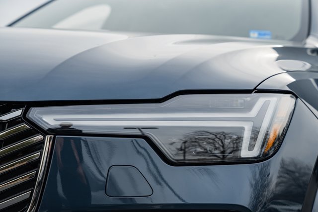 New 2026 Volvo XC90 B6 Plus w/ Protection Package Premier image 13