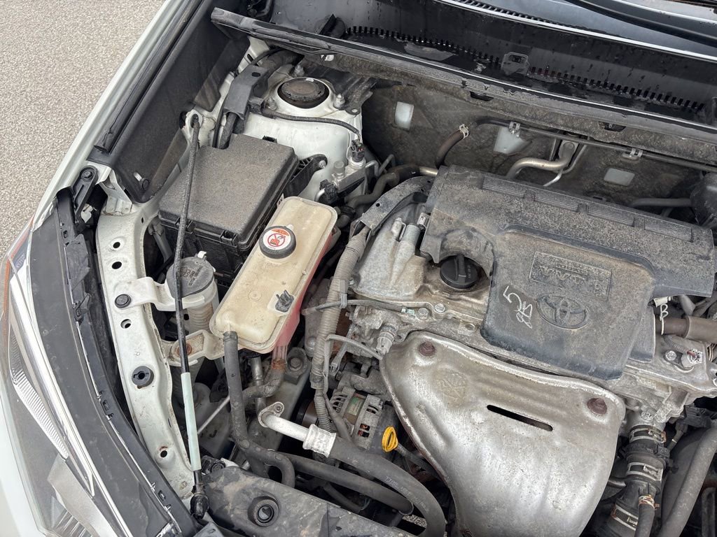 Used 2018 Toyota RAV4 Limited w/ All Weather Liner Package image 24